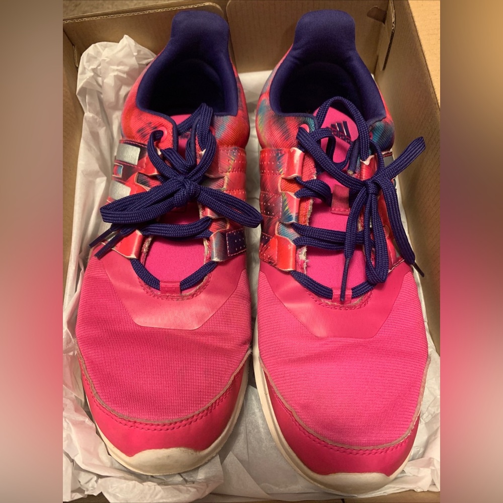 Adidas Hyperfast 2.0 Sneakers. Big kids 6.5 OR womens size 8.